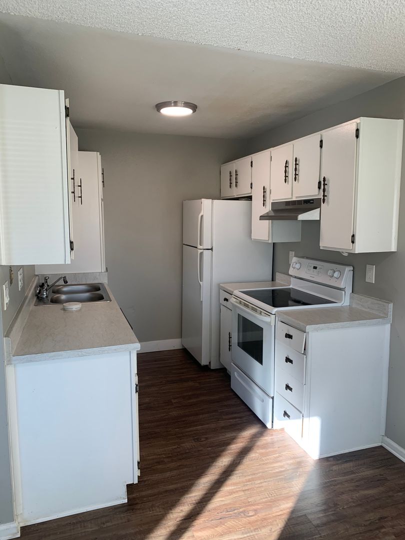 Cheyenne Apartment: 4910 King Arthur Way