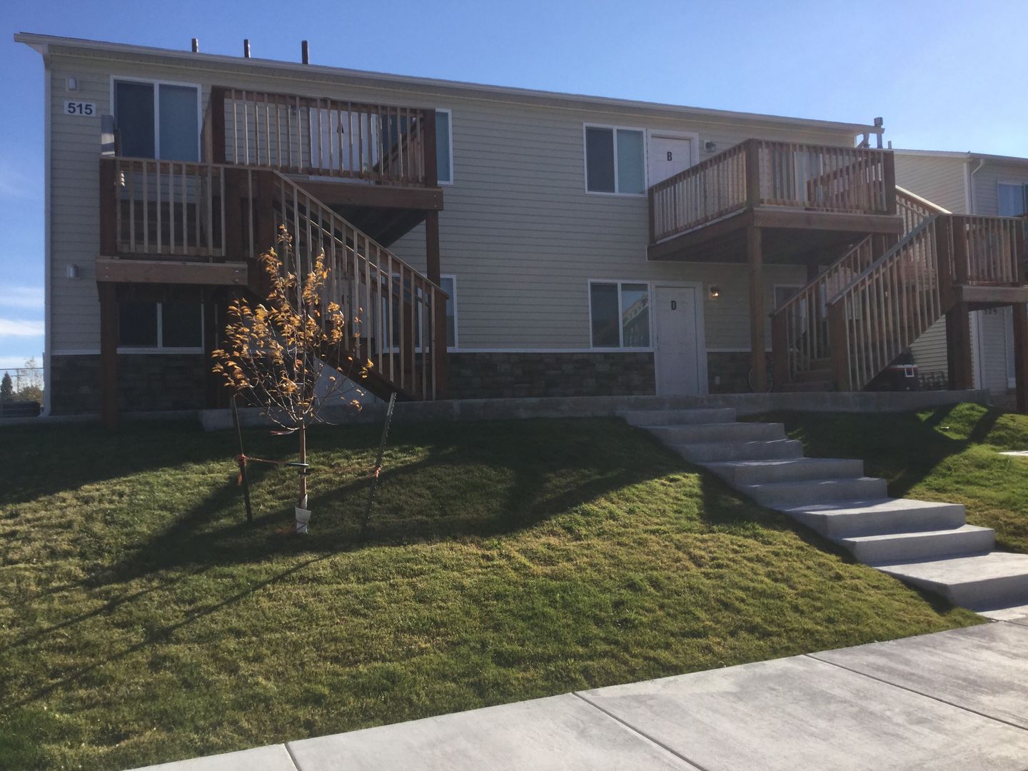Cheyenne Apartment: 515 W. 2nd St.