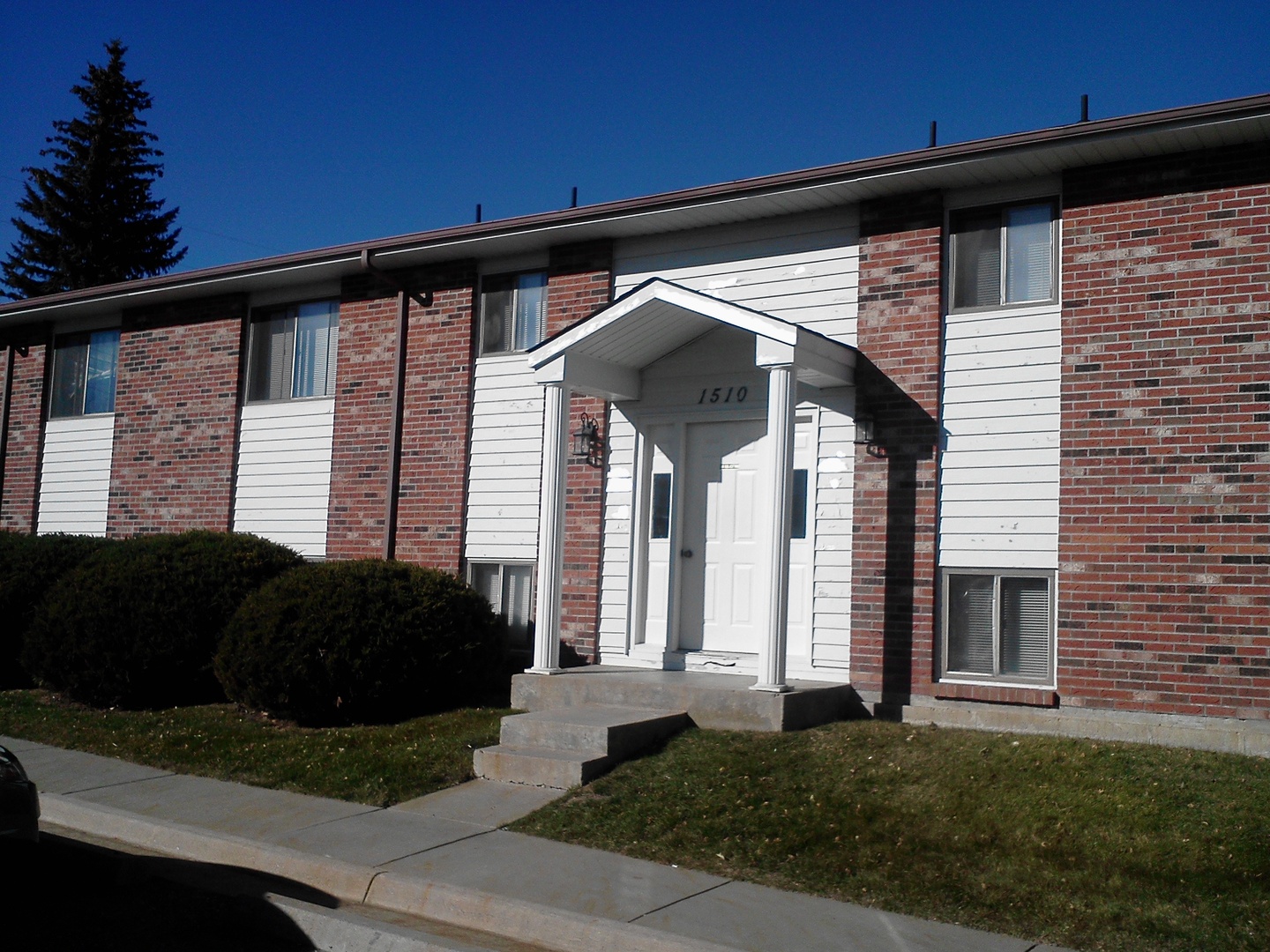 Cheyenne Apartment: 1510 Taft Ave