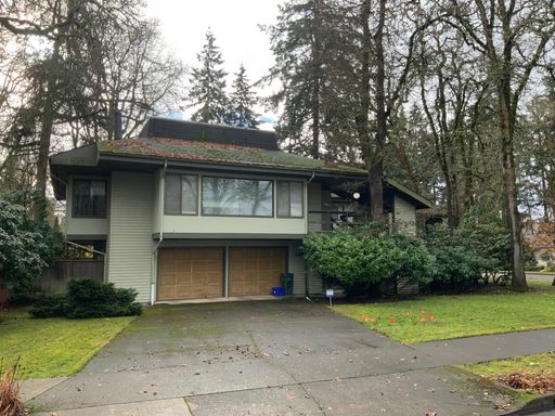 3 Bedroom, 2 Bathroom off Norkenzie Rd. – photo 1
