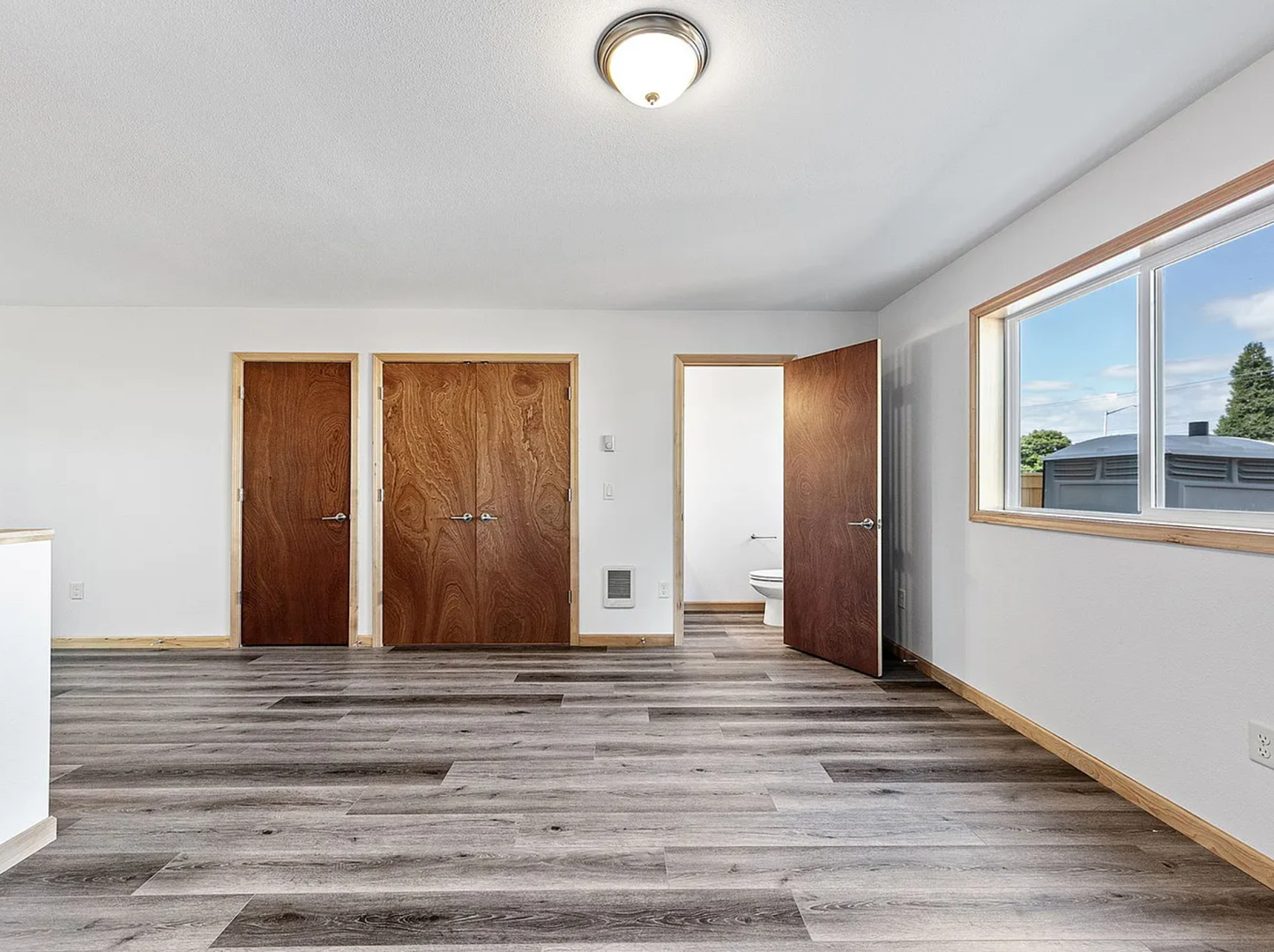 789 Saint Charles St., Eugene, OR 97402