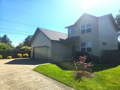 3 Bedroom House in Cal Young Area – photo 1