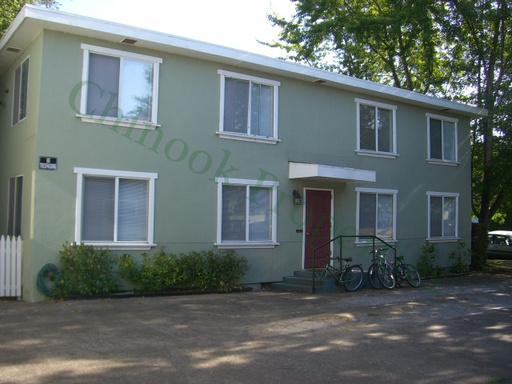 1 Bedroom Unit near U of O Campus – photo 1
