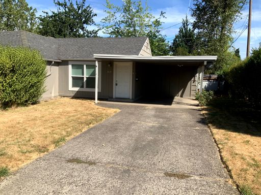 2 Bedroom Duplex Near UO Campus and Downtown – photo 1