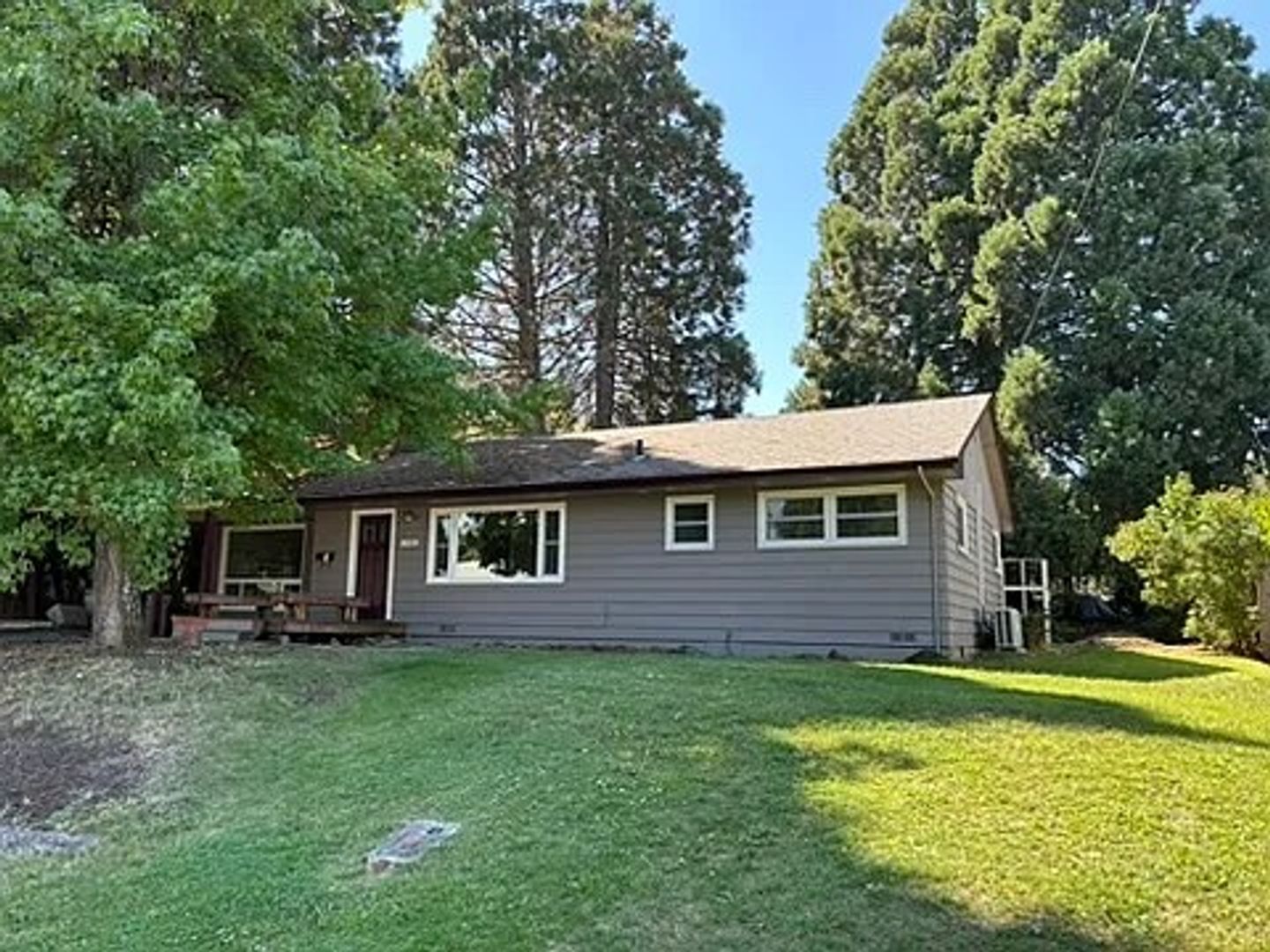 Eugene House: 3460 Donald St.