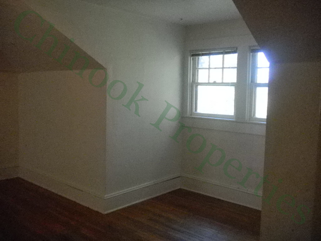 1176 Mill St 5, Eugene, OR 97401