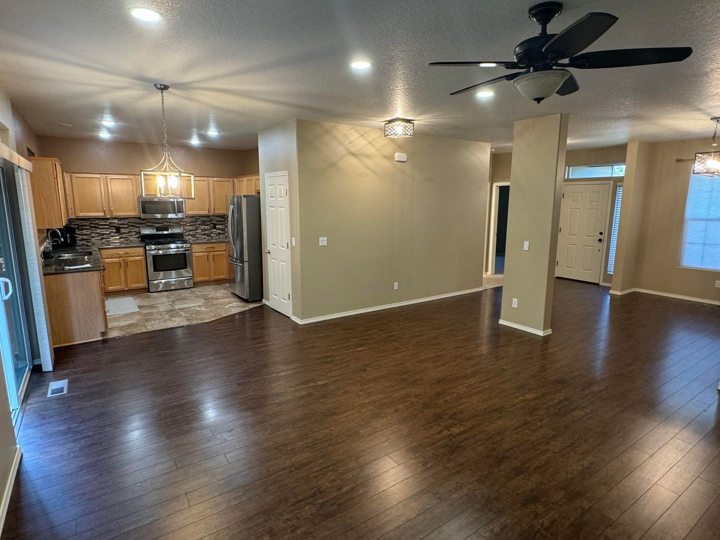 4860 Henceforth Ln., Eugene, OR 97402