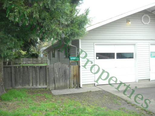 2 Bedroom Duplex in Santa Clara Neighborhood – photo 1