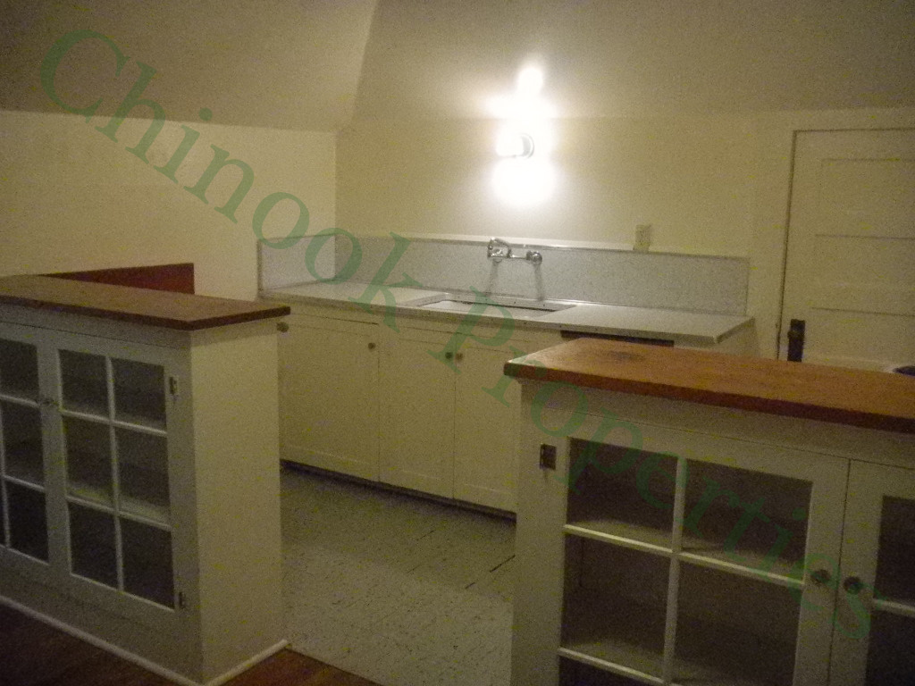 1176 Mill St 5, Eugene, OR 97401