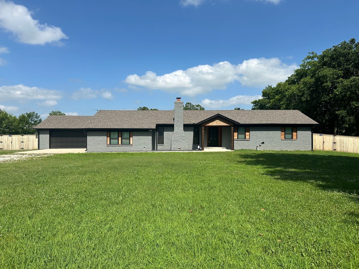 Coweta House: 12575 S 289th E Ave