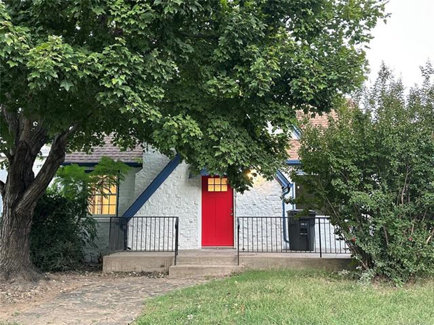 Tulsa House: 1235 S Gary Pl