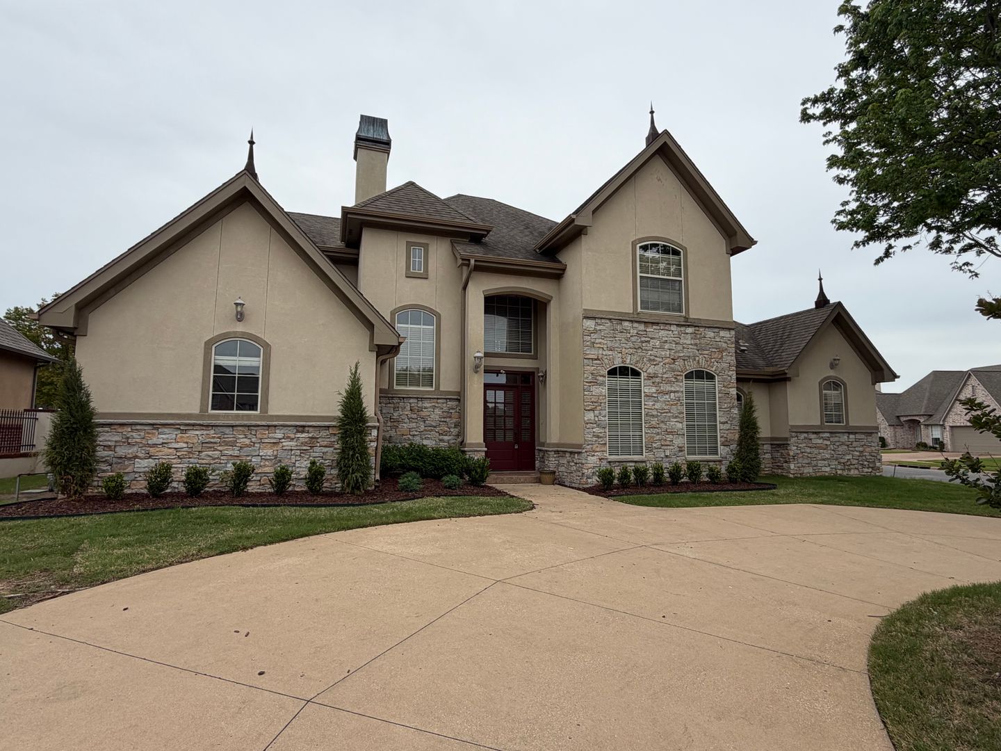 Broken Arrow House: 3605 N Narcissus Ave