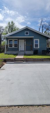 Complete remodel within last few years. – photo 1