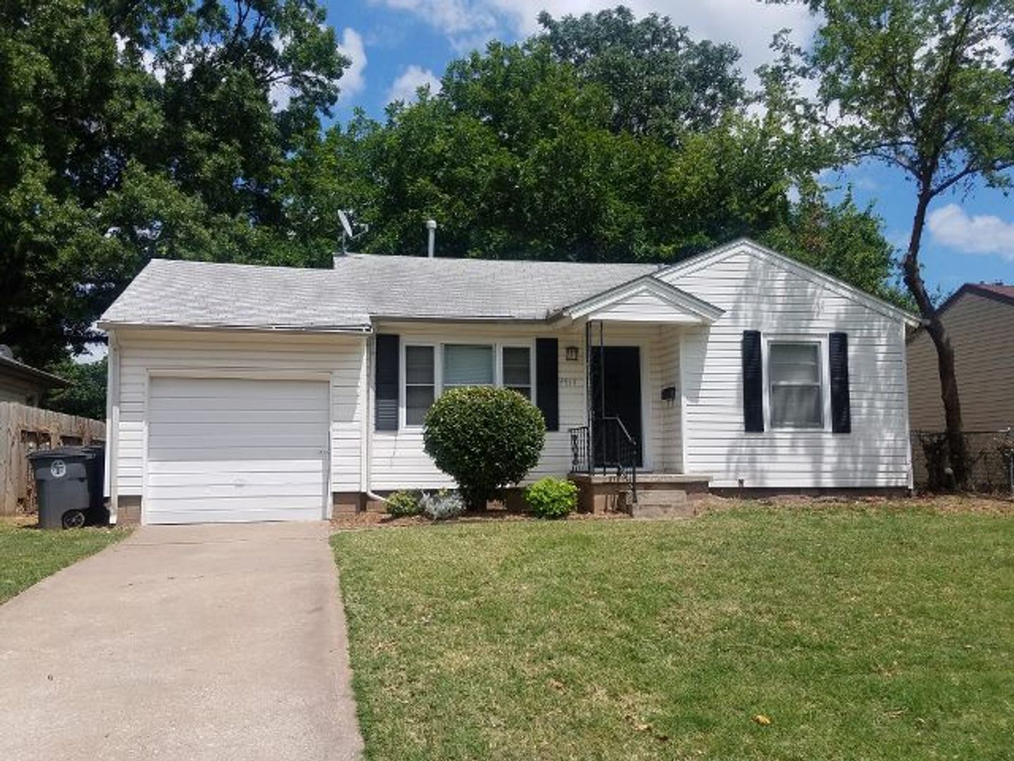 Tulsa House: 4957 S Boston Pl