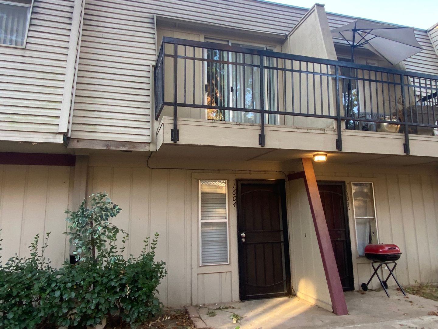 Tulsa Condo: 2208 East 66th Place