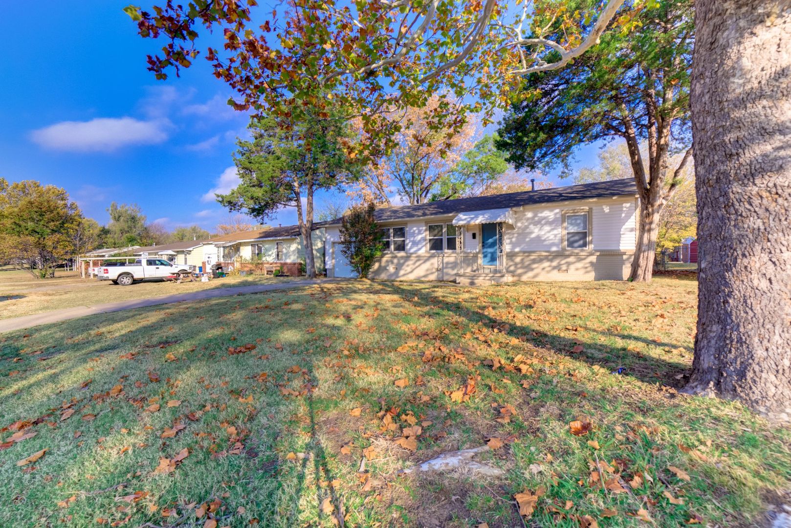 Tulsa House: 1929 W 49th Street