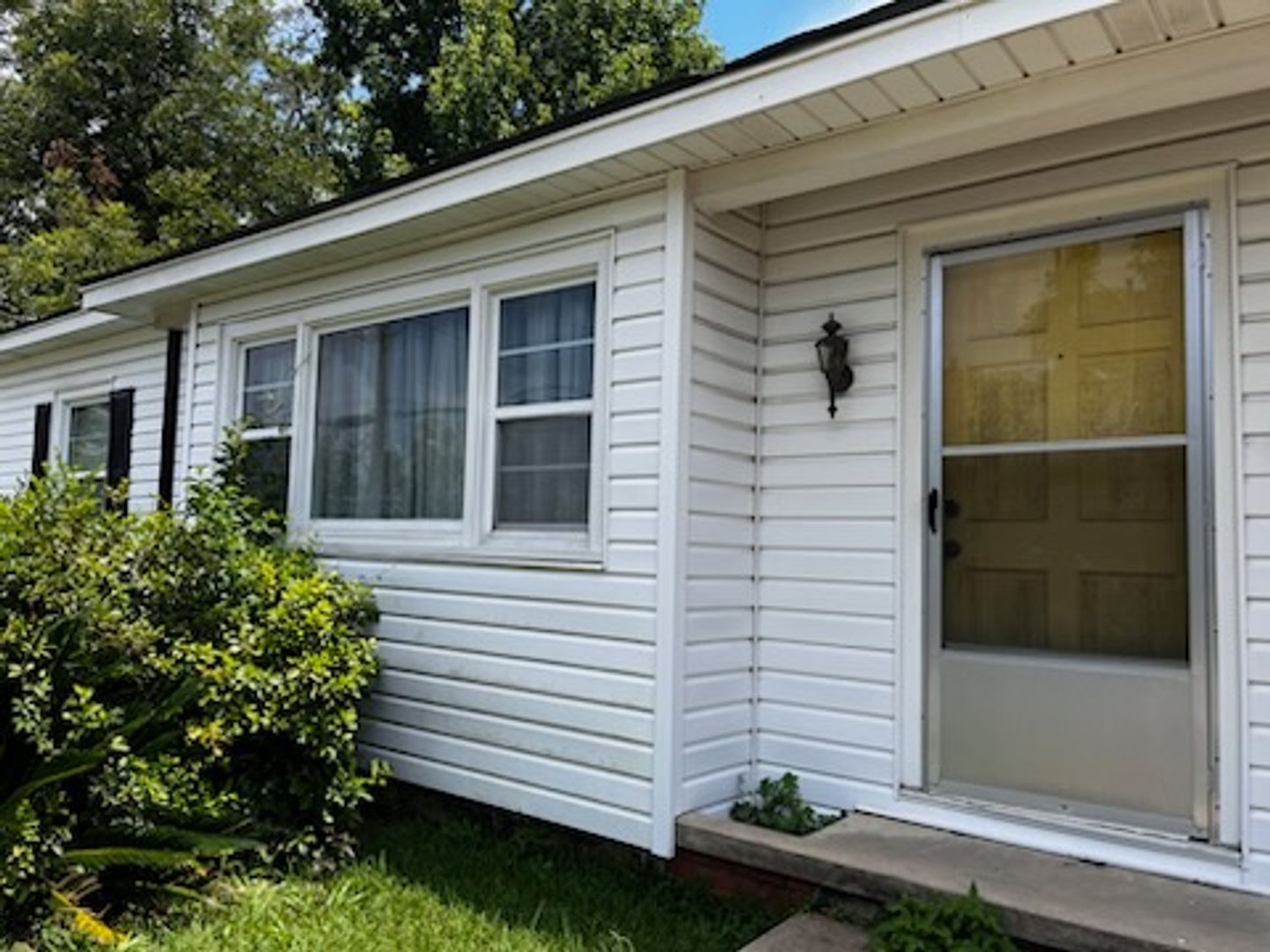 Marianna House: 4290 Lafayette Street