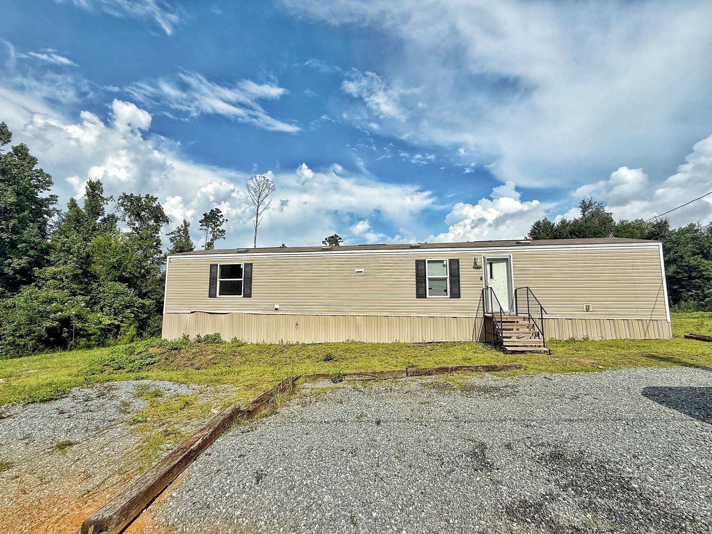 2 Bedroom 2 Bathroom Mobile Home 