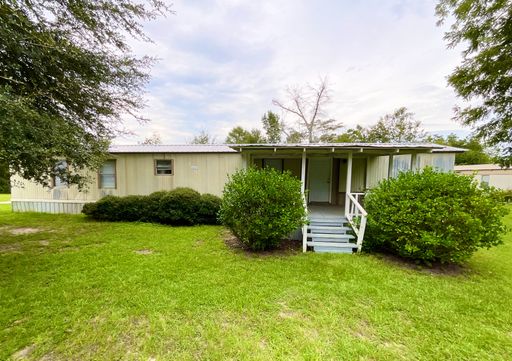 2/2 Mobile Home in Quiet Cottondale Park – photo 1