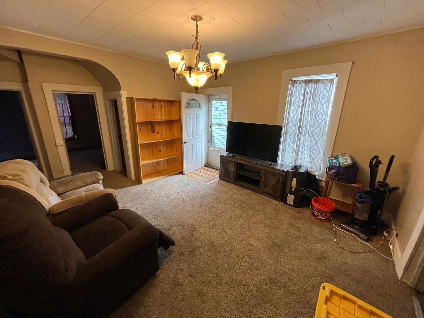 Chippewa Falls Apartment: 520 N High Street