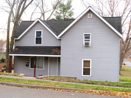 $725| 2BD 1BA| 1202 13th Ave E #2| Available Now!