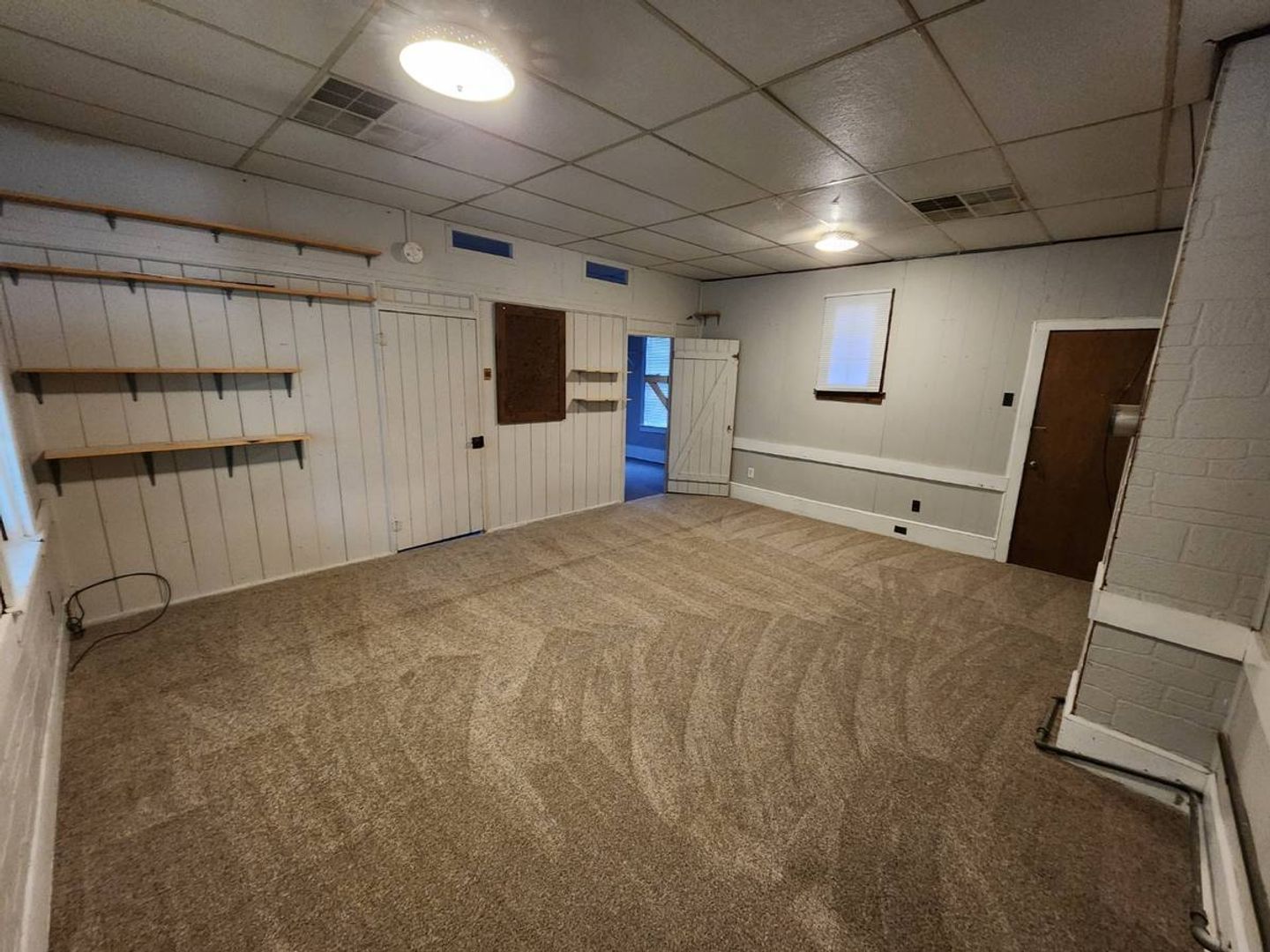 Menomonie Apartment: 921 Main St E