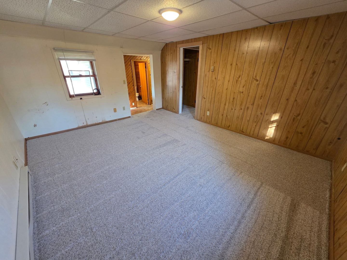 Chippewa Falls Apartment: 108 W Vine St