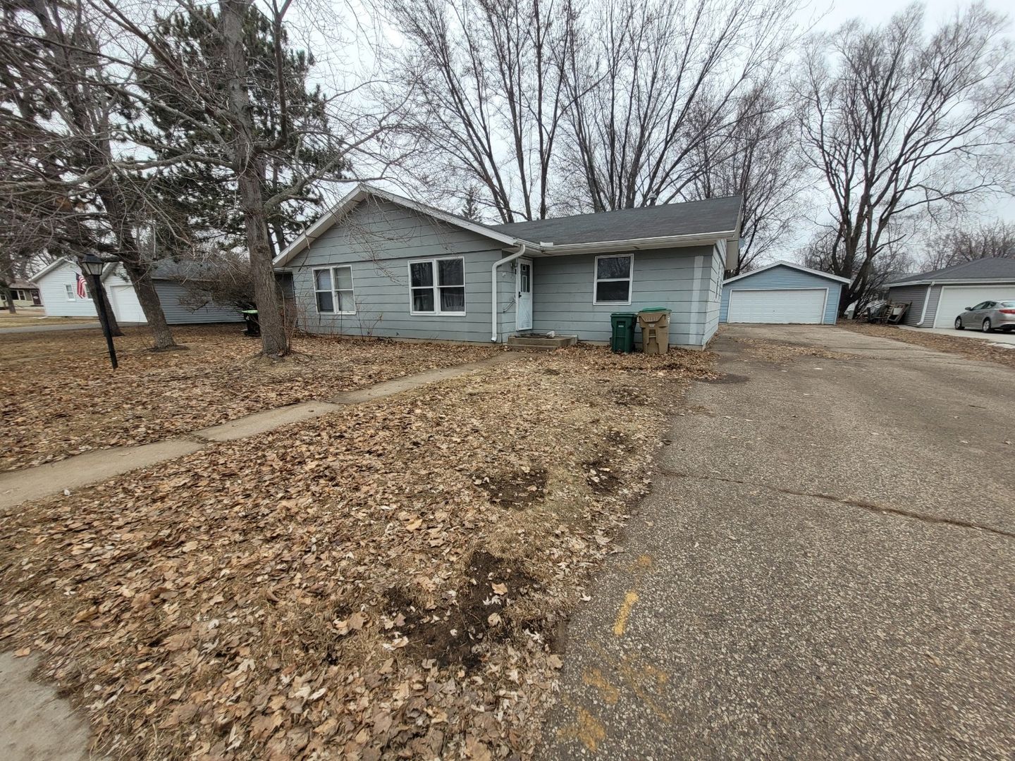 Chippewa Falls House: 822 Dwight Street
