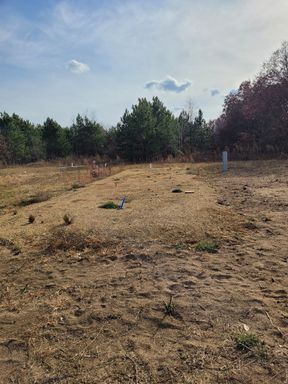 $335| W27091 US Hwy 10 Lot 26| Available Now