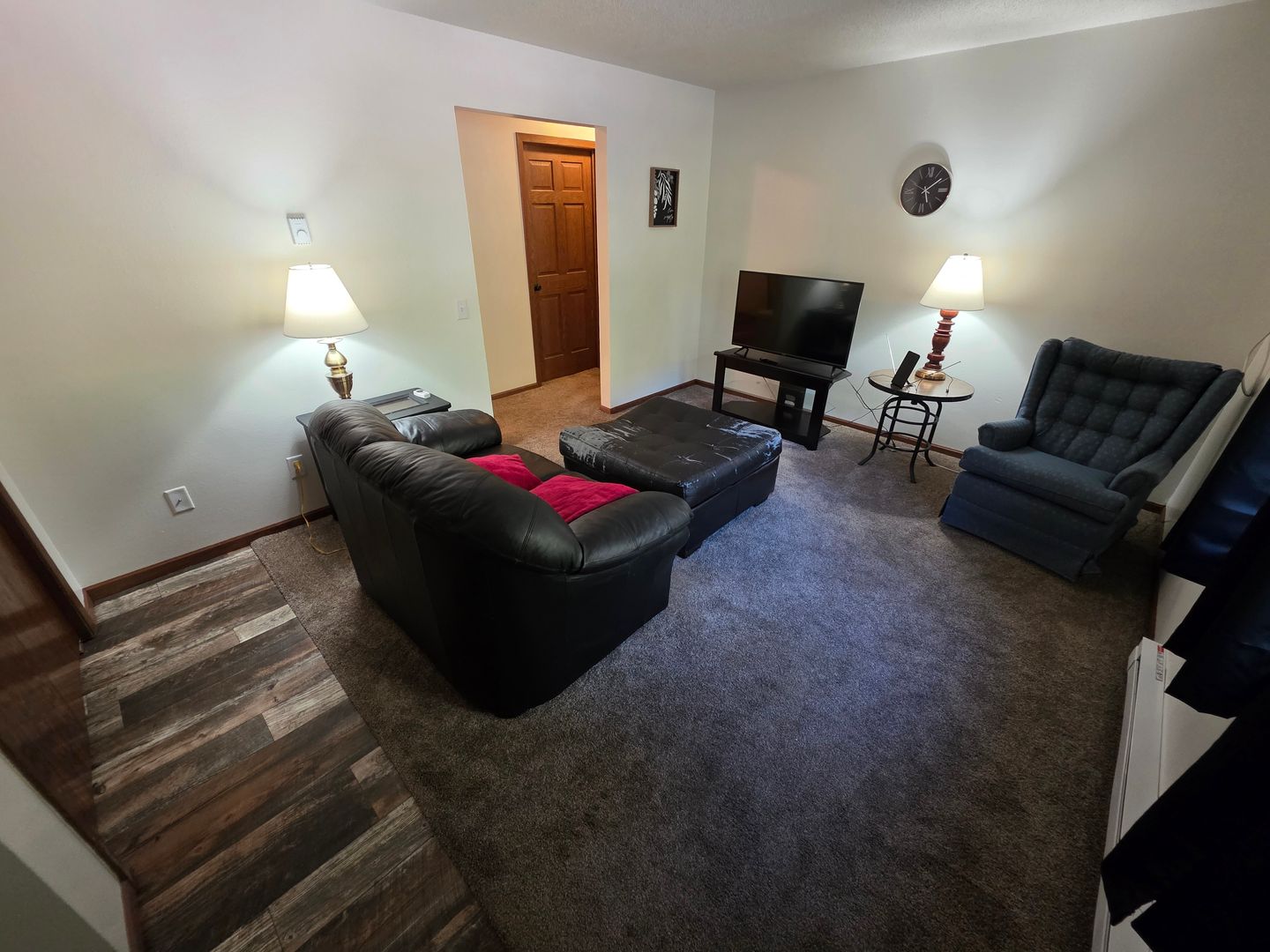 Eau Claire Apartment: 1832 6th Street