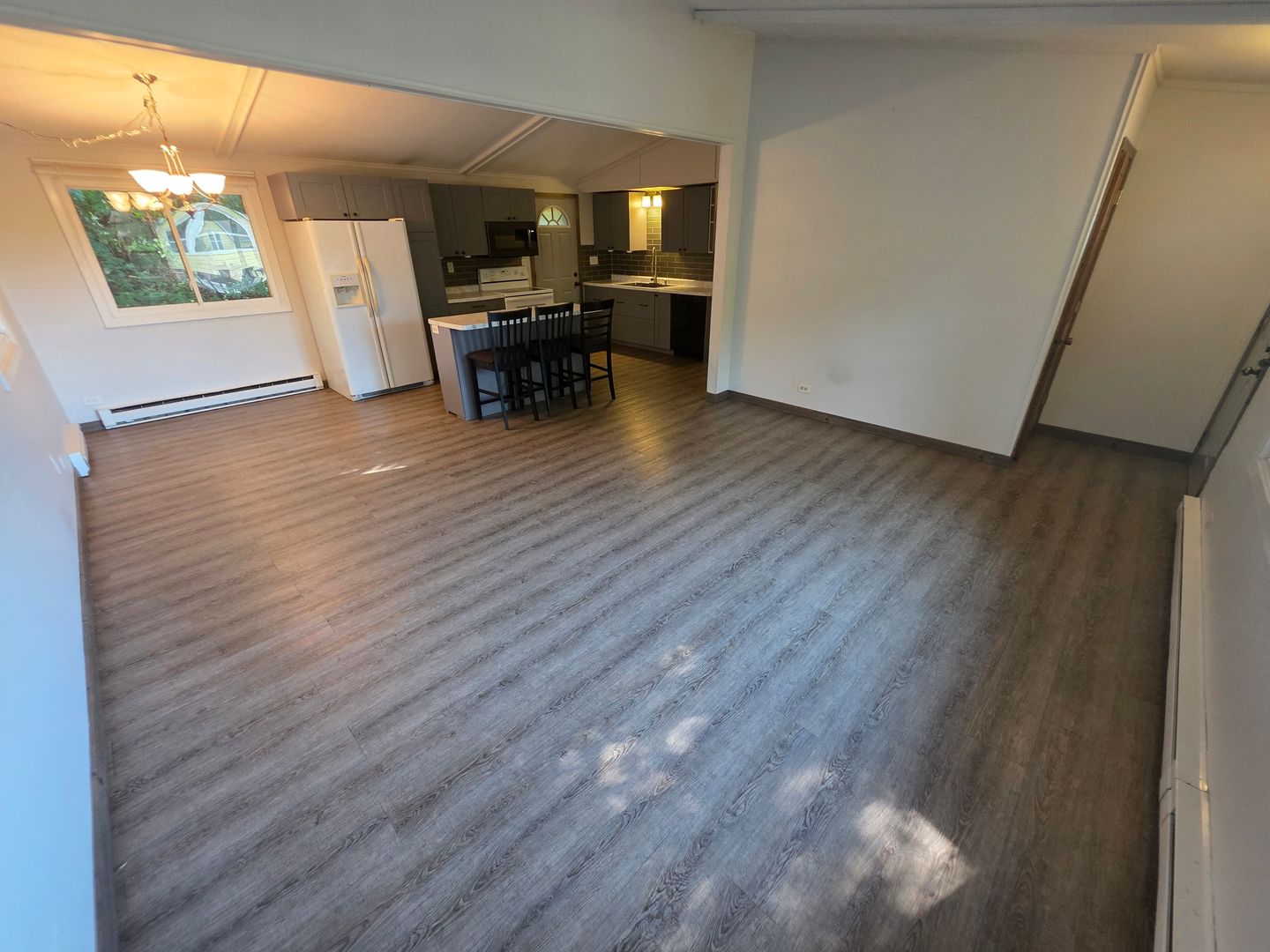 Eau Claire House: 1125 Barland St