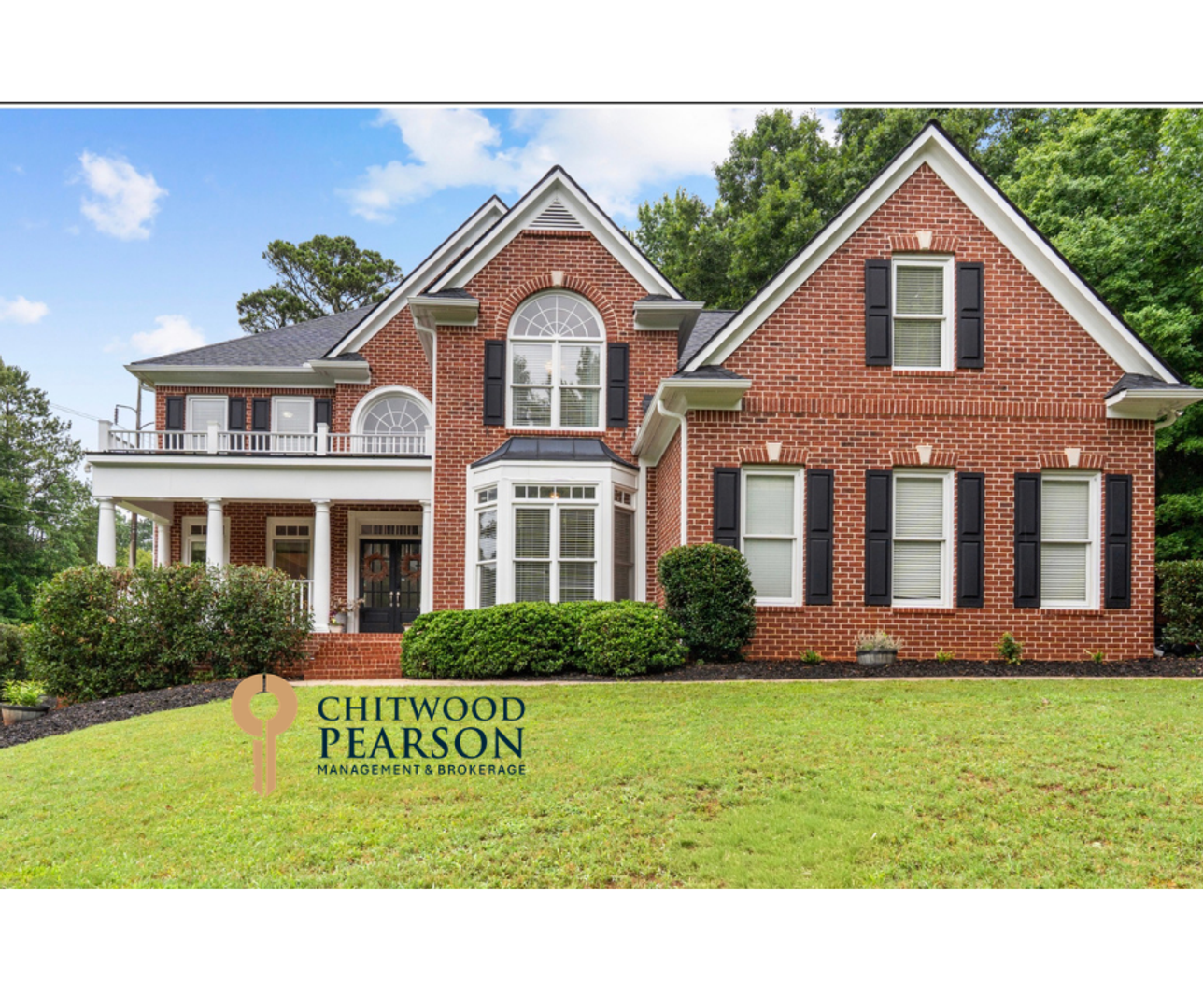 Fayetteville House: 340 Broadmoor Drive