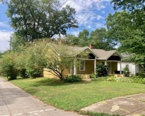 Recently Renovated Duplex with Fenced Yard Near Grant Park – photo 1