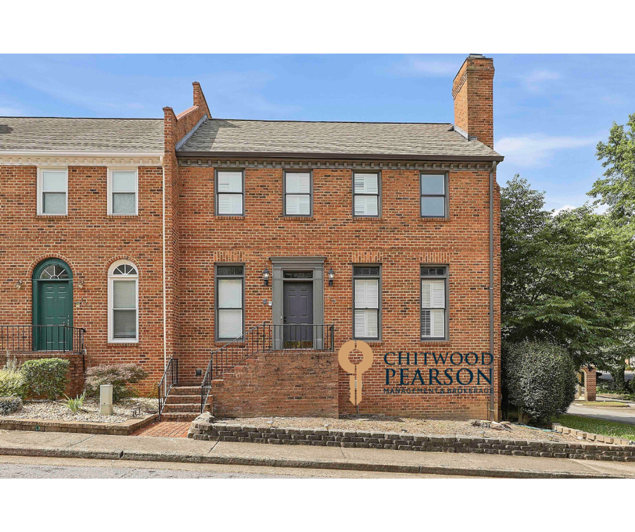 Fayetteville House: 165 Habersham Place