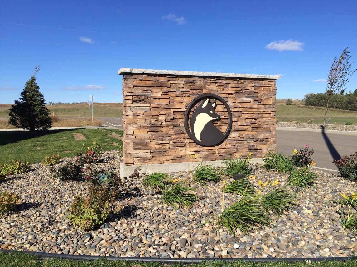 Watford City Apartment: 2101 4th Ave NE