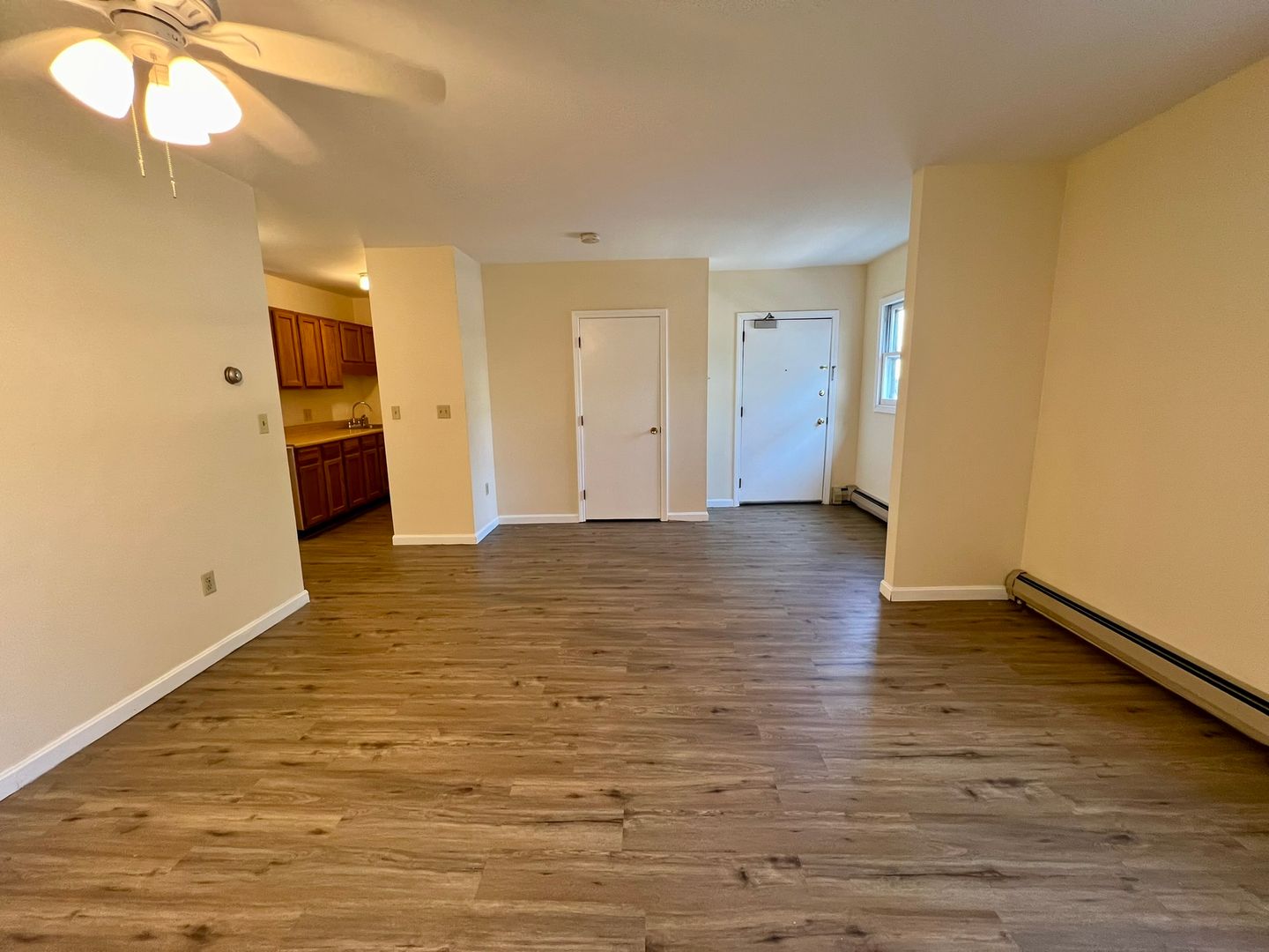 Manchester Apartment: 574 Hall Street