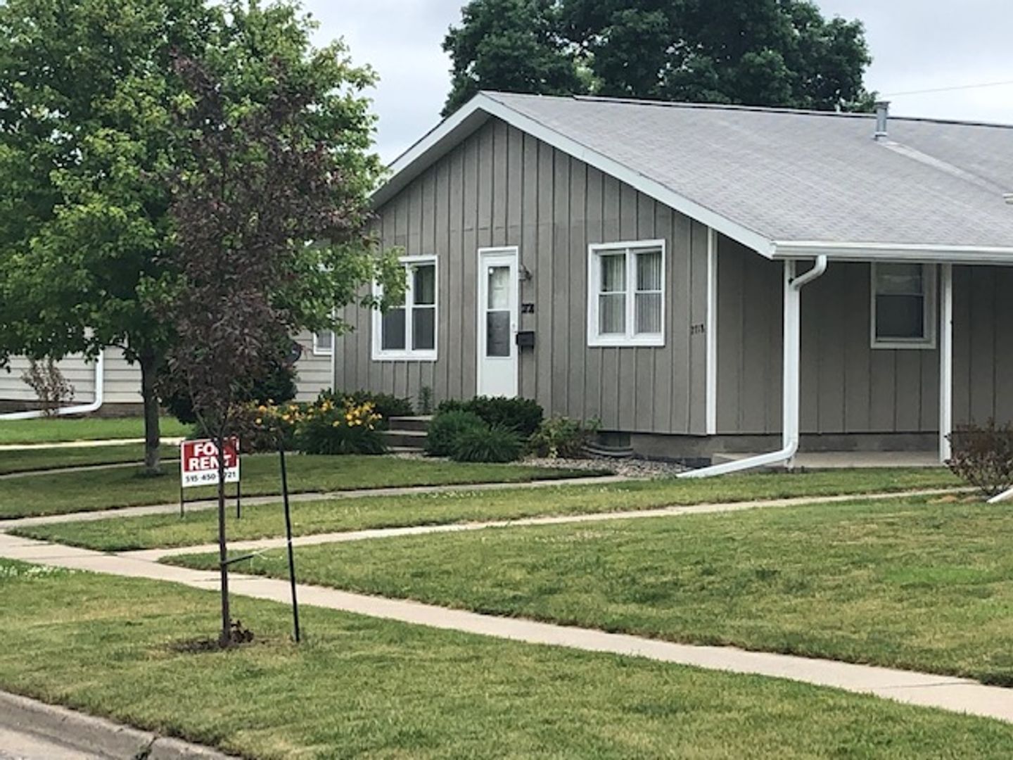 Ames Multiplex: 2718 Luther Dr