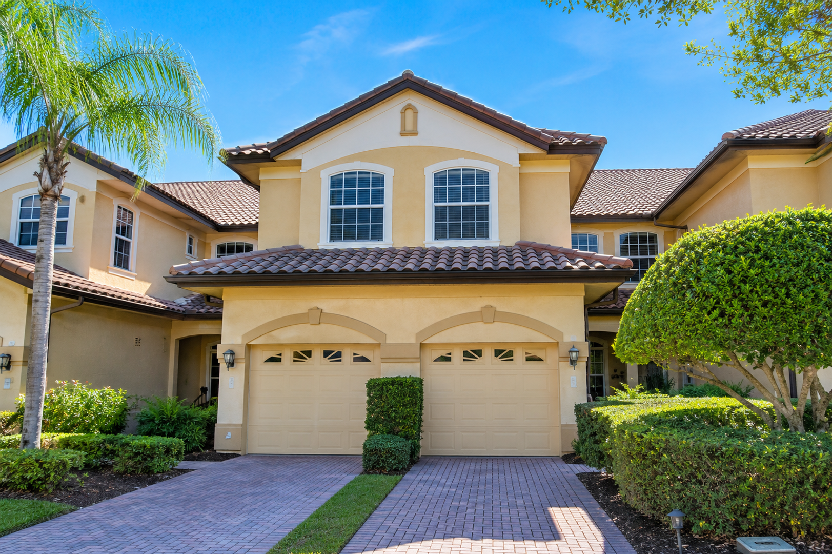 Lakewood Ranch Townhome: 8361 Miramar Way