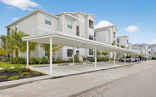 14201 Heritage Landing Blvd, Unit 1312 – photo 1