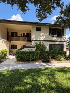19505 Quesada Ave, Bldg U, Unit 204 – photo 1