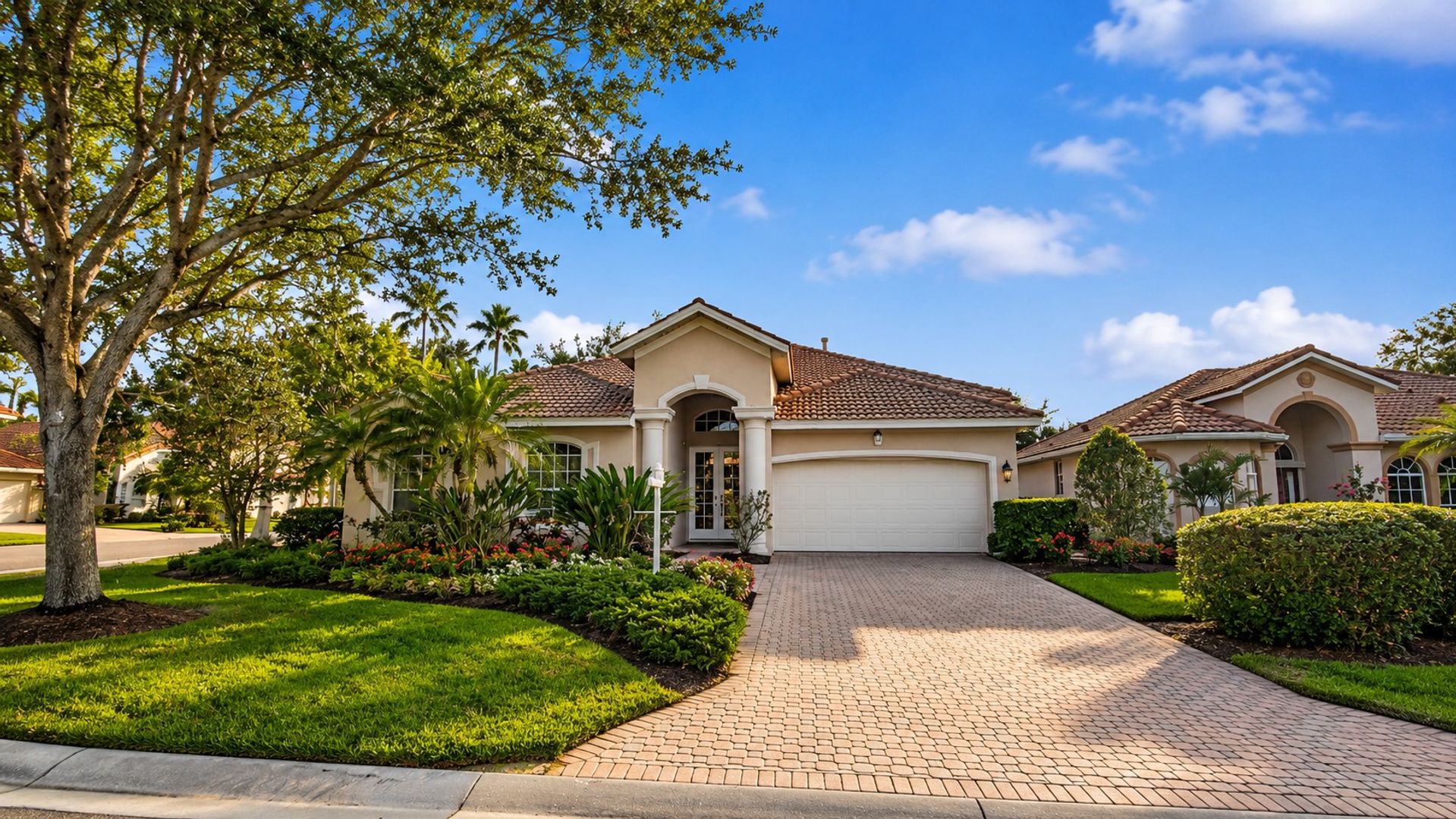 Lakewood Ranch House: 6836 Bay Hill Drive