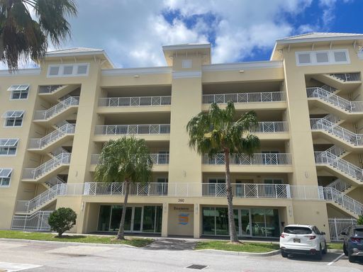 Furnished Waterfront Paradise | 3BR Condo Near Casey Key
