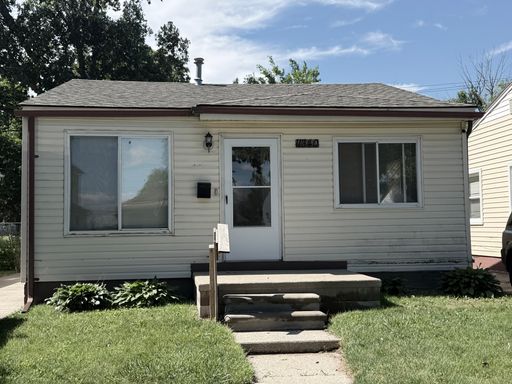 Cozy 2 bedroom Ranch in Warren – photo 1