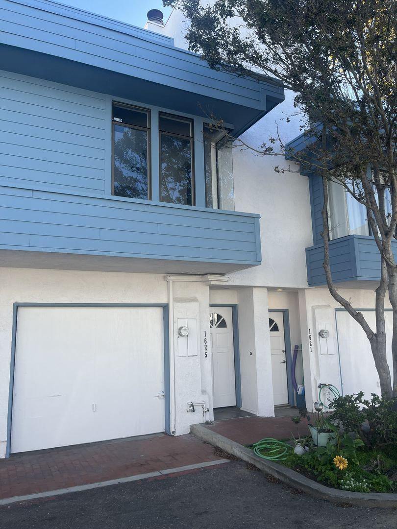 Grover Beach Townhome: 1625 Ramona Ave.