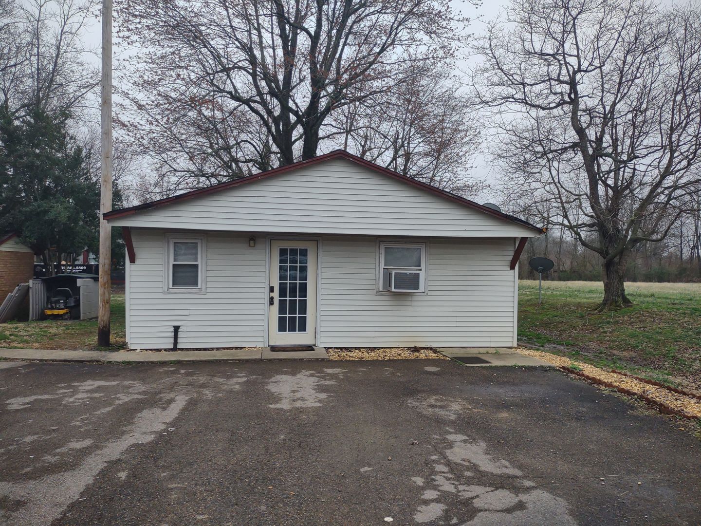 MELBER Apartment: 10545-10549 St Rt 945