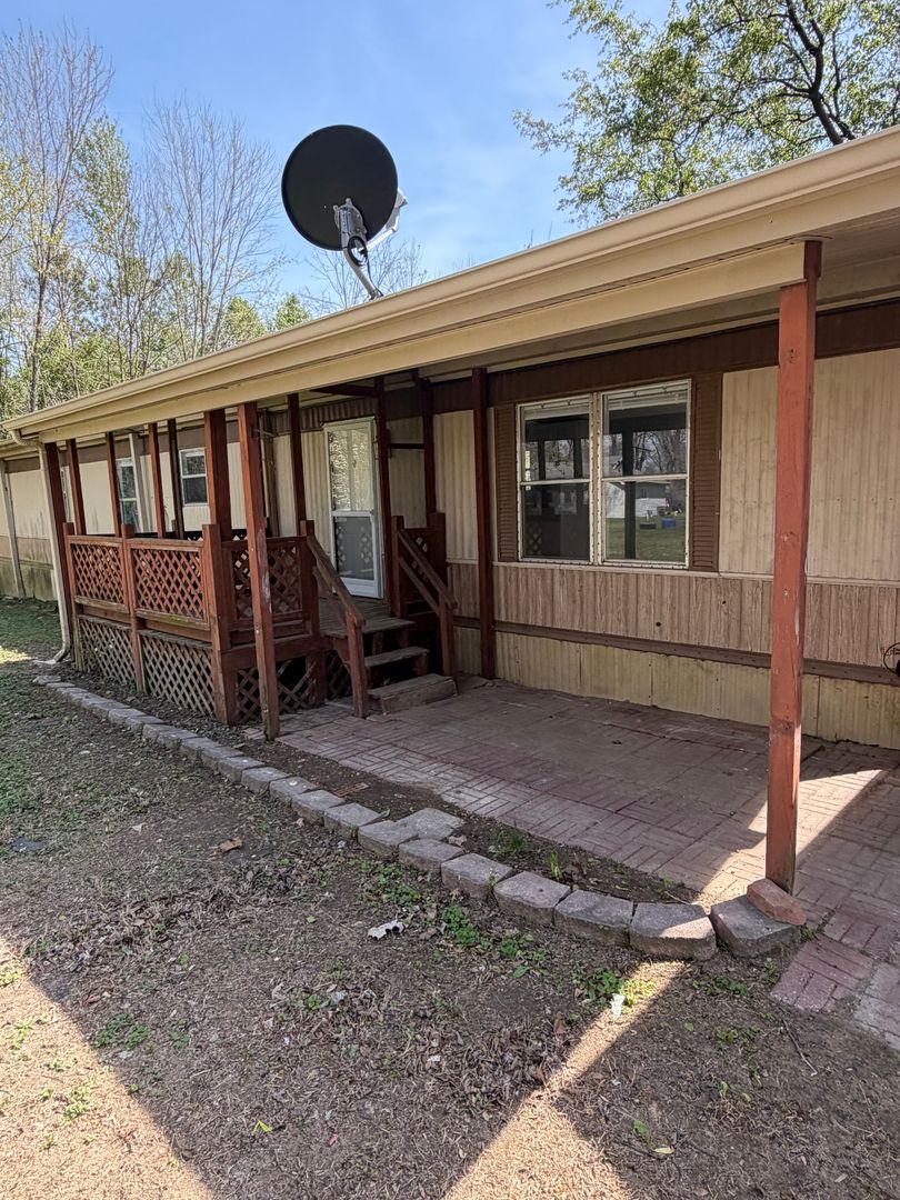 BOAZ House: 1129 SR RT 849