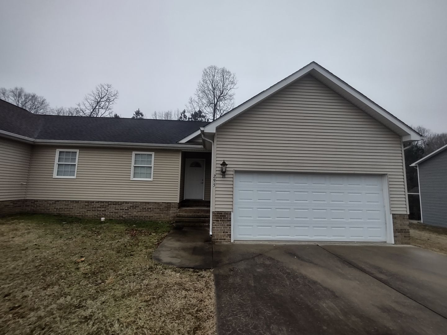 Benton Apartment: 295 Tara Court