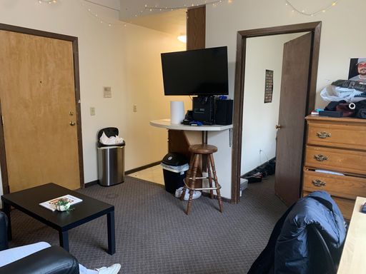 616 Mendota Ct. #6 – photo 1