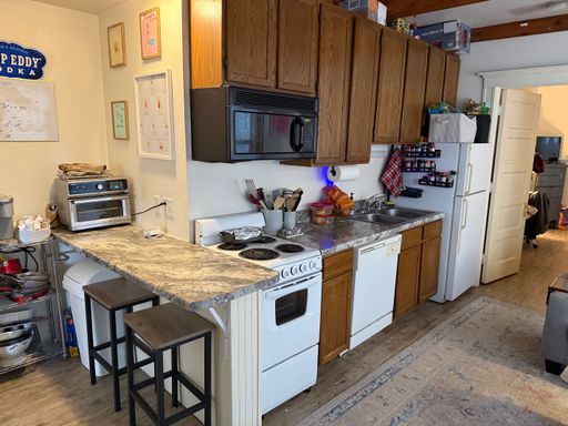 2 Bed 1 Bath Rental at 137-139 Langdon St., Madison, WI – photo 1