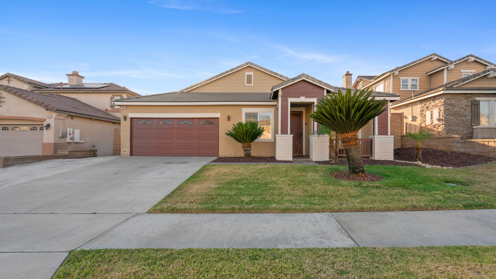 Fontana House: 6960 Presidio Ct